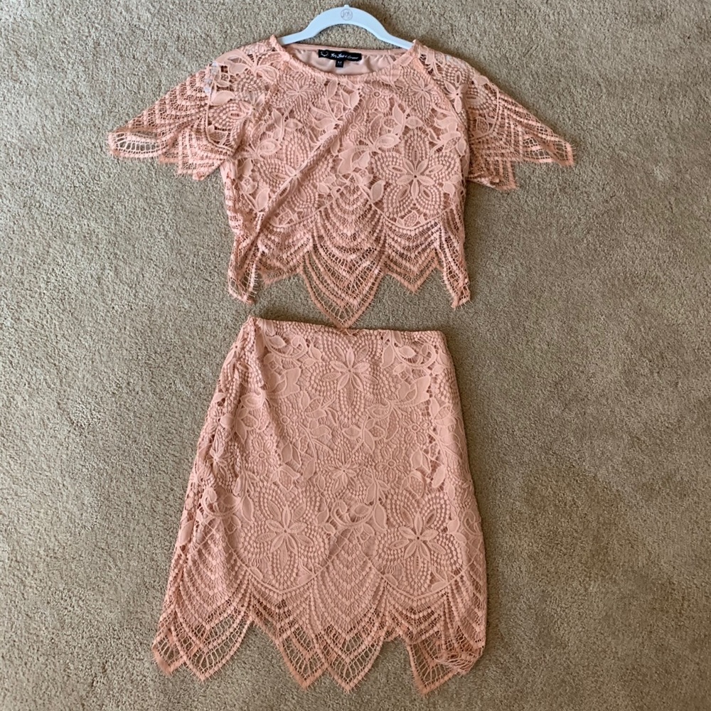 FL&L PINK LACE SET